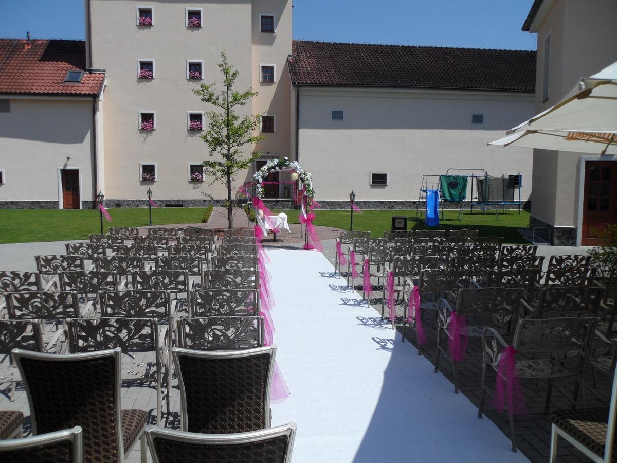 Chateau 3* Krakovany