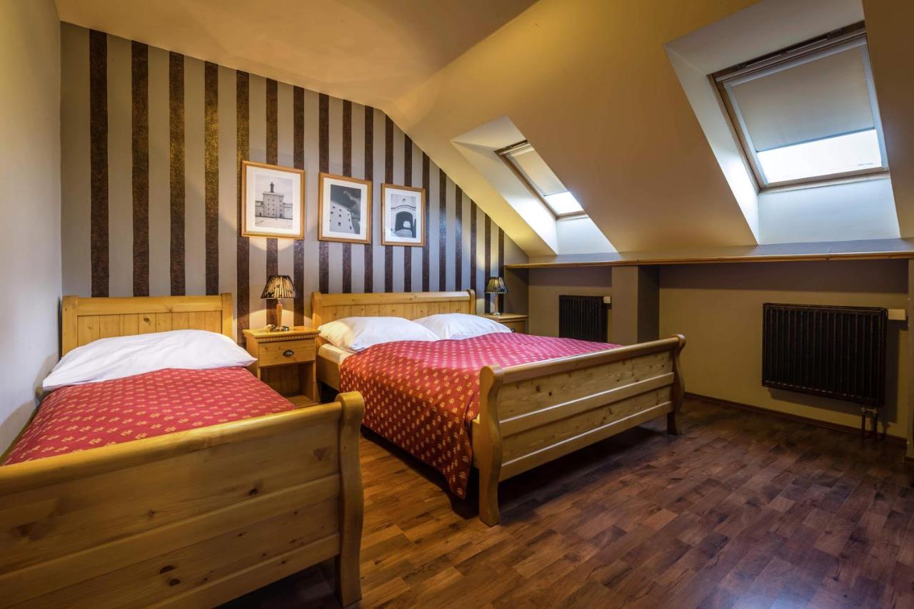 Chateau 3*